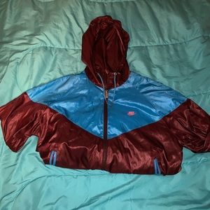 Nike wind breaker jacket